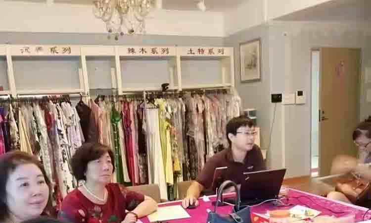 相亲角2.jpg
